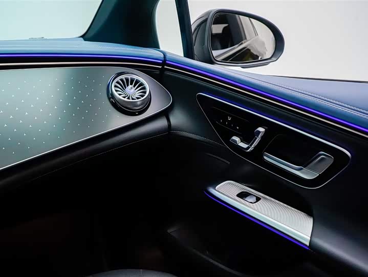 Фото 20 - Mercedes-Benz EQE