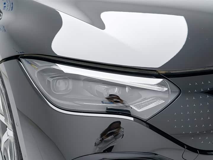 Фото 31 - Mercedes-Benz EQE