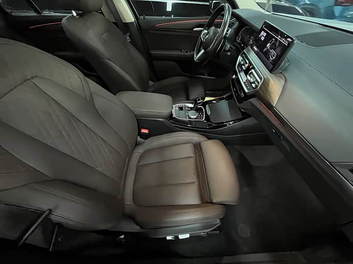 Фото 15 - BMW X3