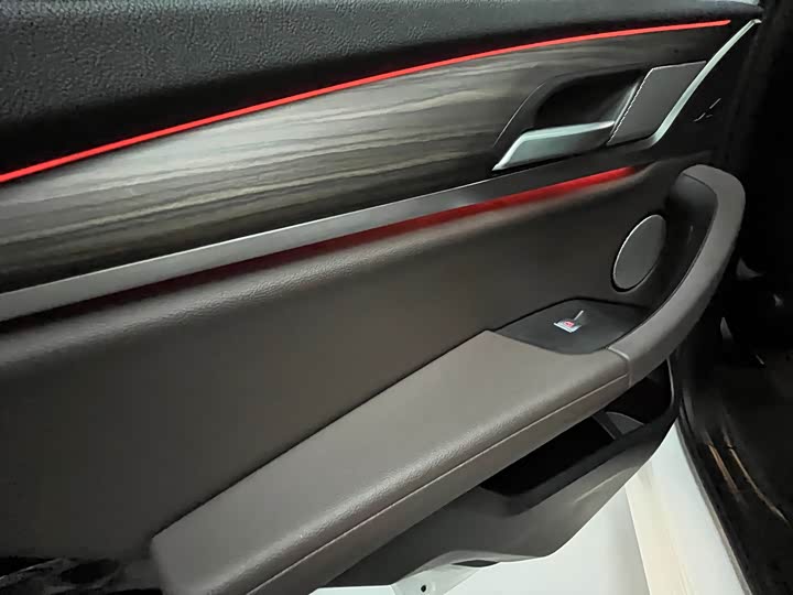 Фото 19 - BMW X3