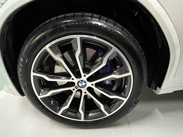 Фото 25 - BMW X3