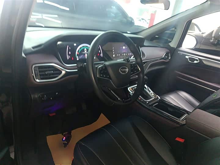 Фото 10 - GAC Trumpchi M6