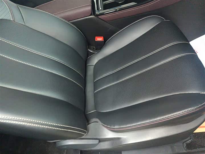 Фото 24 - GAC Trumpchi M6