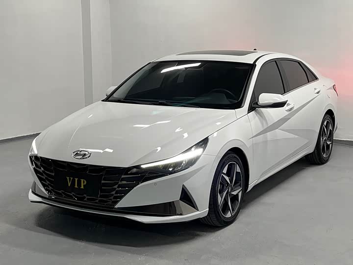 Фото 3 - Hyundai Elantra N line