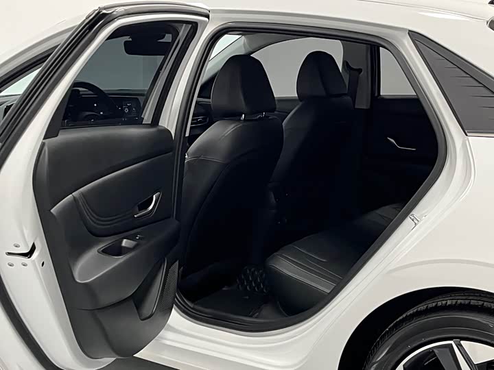 Фото 8 - Hyundai Elantra N line