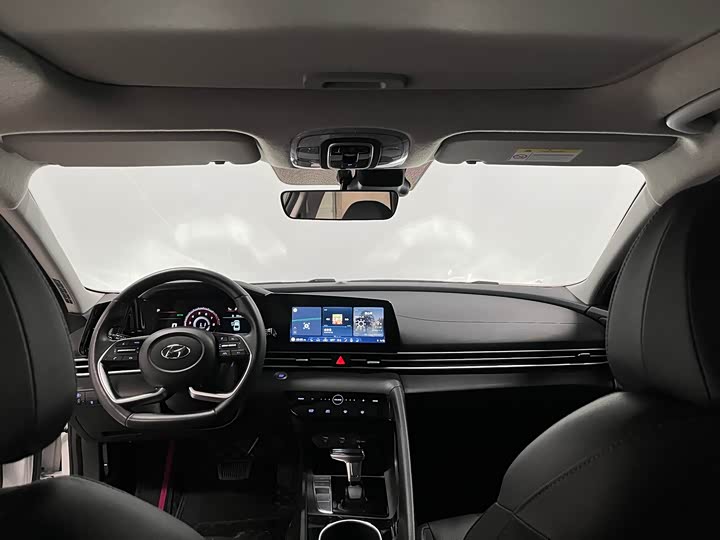 Фото 9 - Hyundai Elantra N line