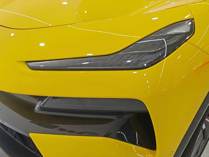 Фото 6 - Lotus Eletre