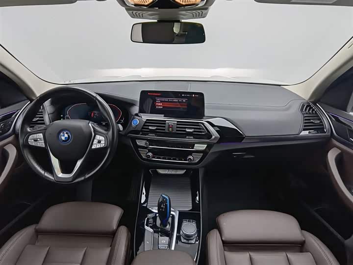Фото 5 - BMW iX3