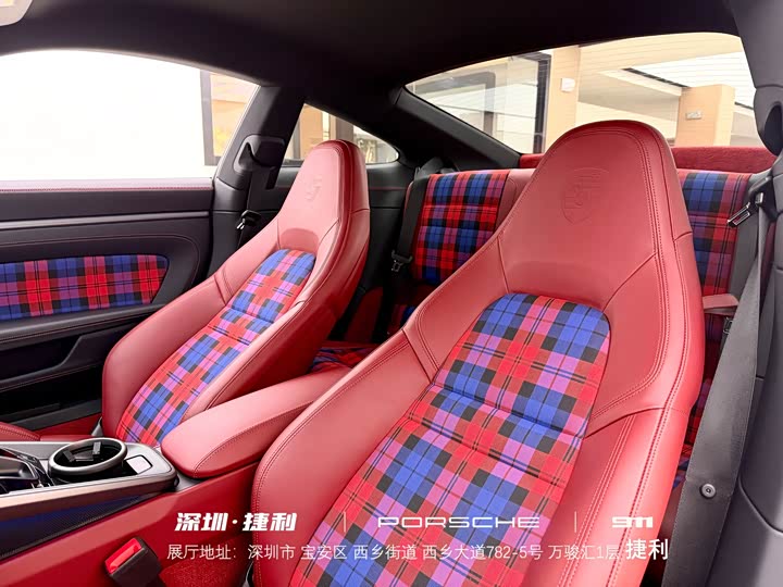 Фото 24 - Porsche 911