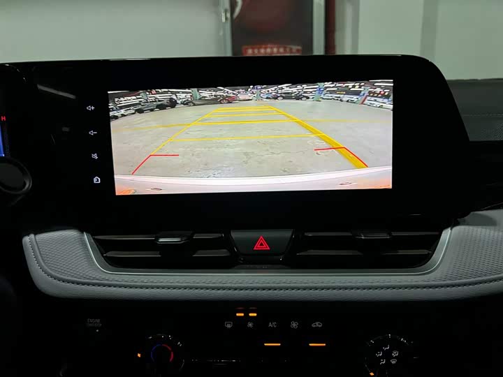 Фото 16 - Chevrolet Monza