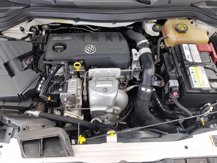 Фото 10 - Buick Excelle GT