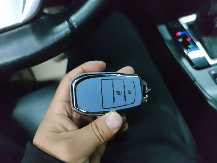 Фото 9 - Toyota Highlander