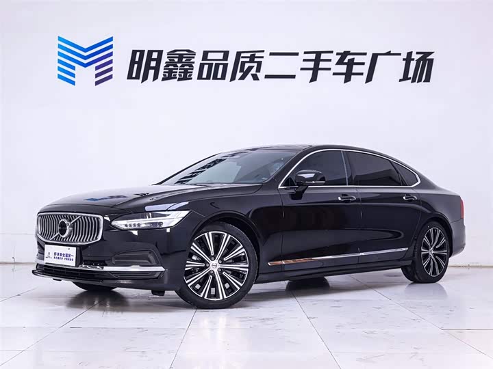 Фото 2 - Volvo S90