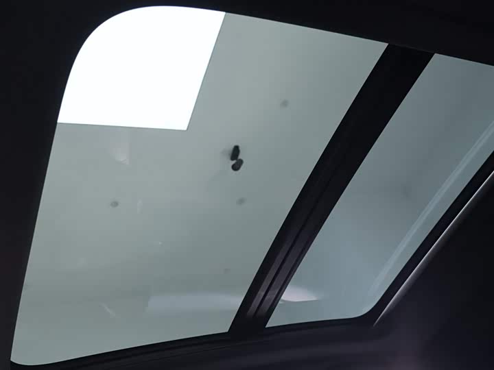 Фото 23 - Volvo S90