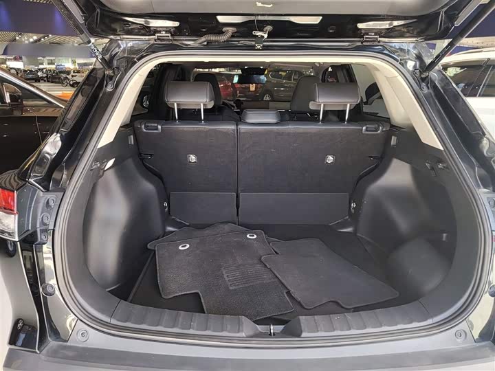 Фото 19 - Toyota Frontlander