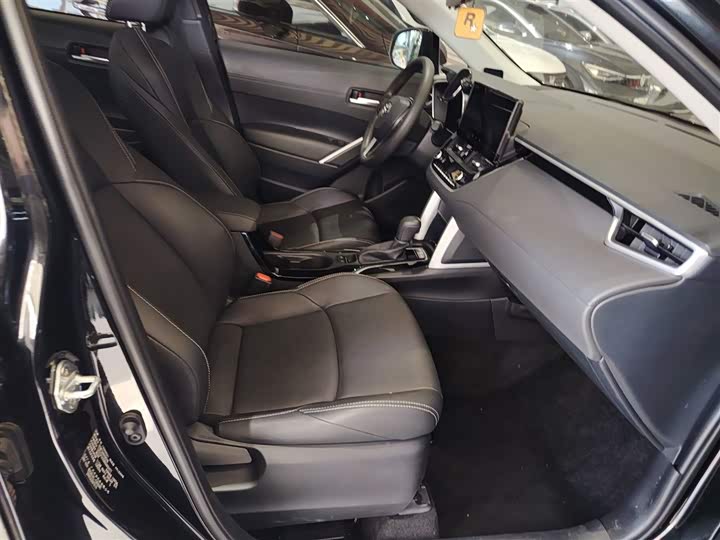 Фото 25 - Toyota Frontlander