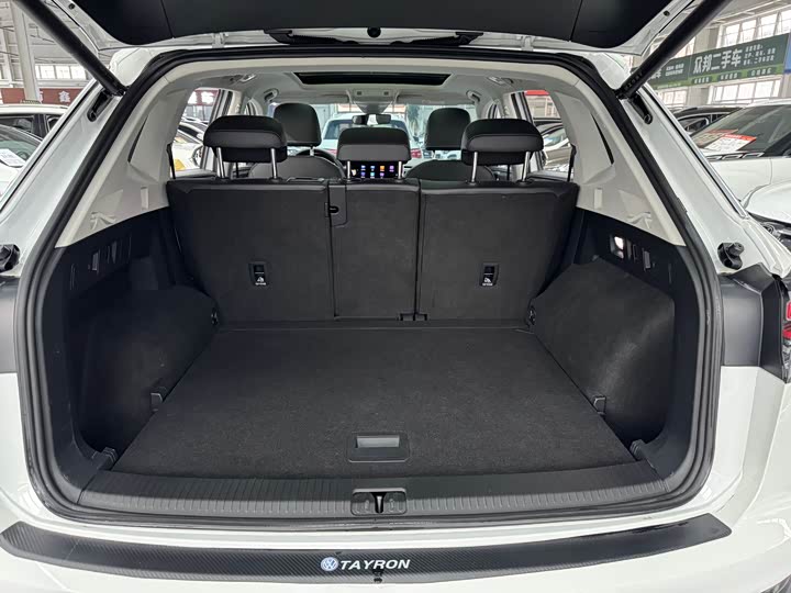 Фото 22 - Volkswagen Tayron