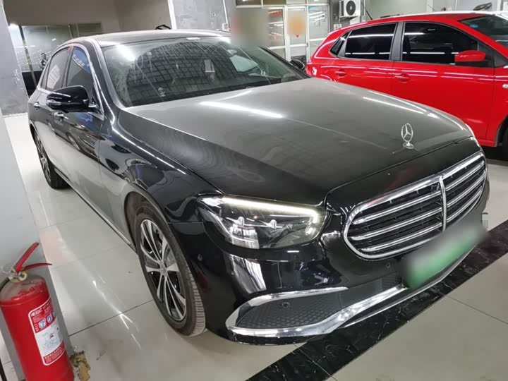 Фото 4 - Mercedes-Benz E-Class Hybrid