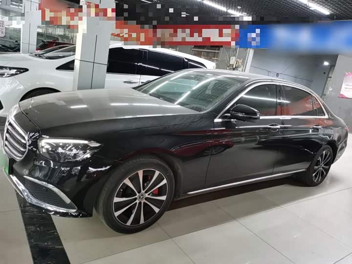 Фото 5 - Mercedes-Benz E-Class Hybrid