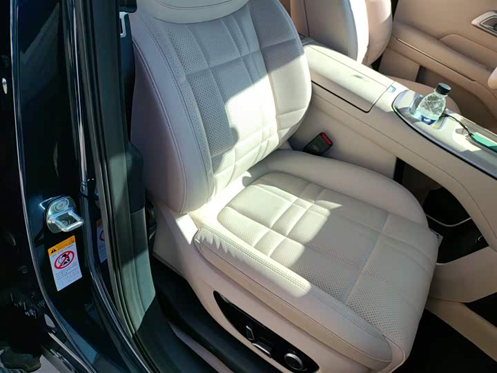 Фото 25 - Changan Deepal S09