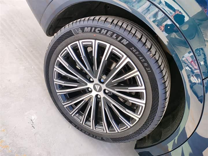 Фото 26 - Changan Deepal S09