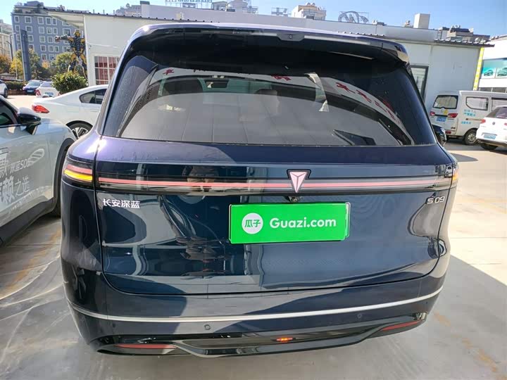 Фото 6 - Changan Deepal S09