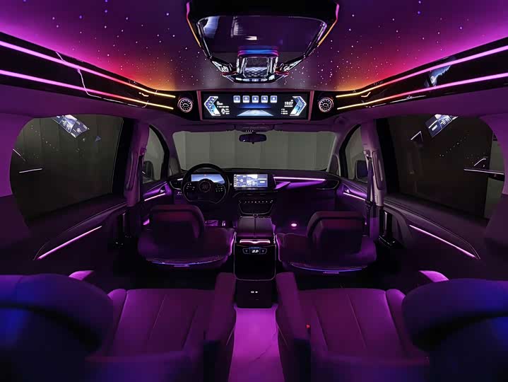 Фото 14 - Buick GL8 ES