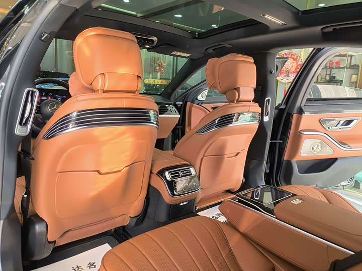 Фото 3 - Mercedes-Benz S-Class