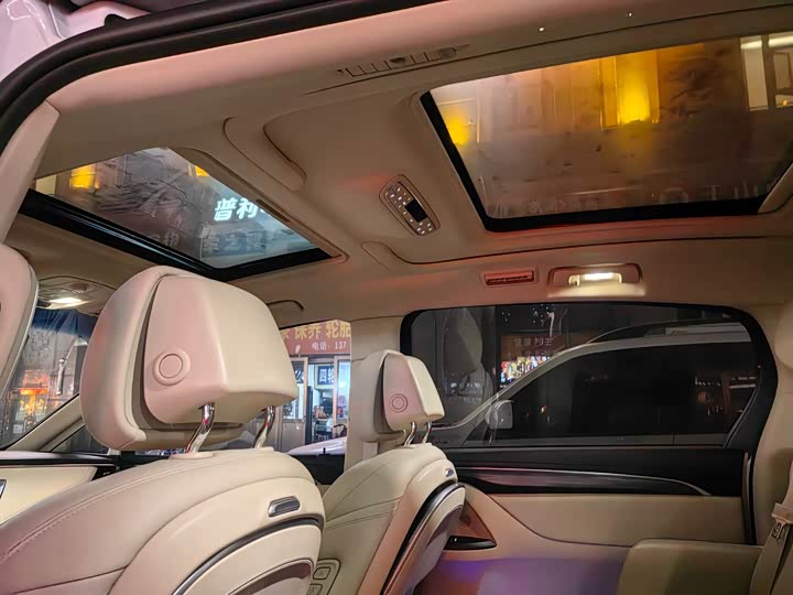 Фото 8 - Buick GL8 ES