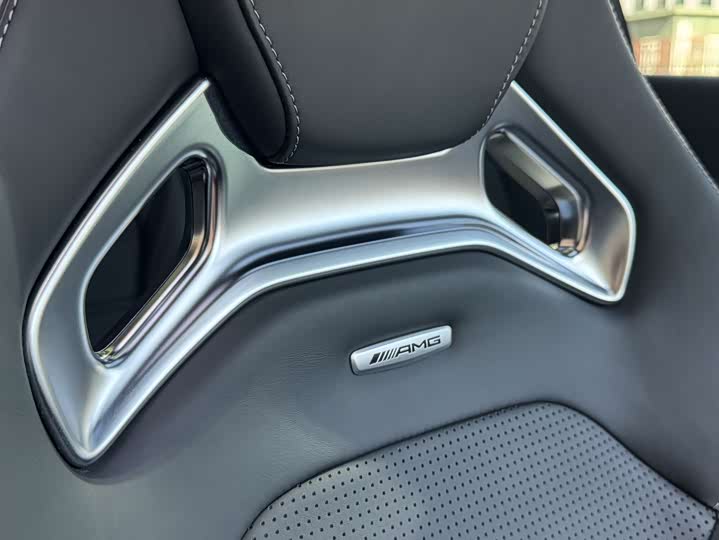 Фото 21 - Mercedes-Benz C-Class AMG