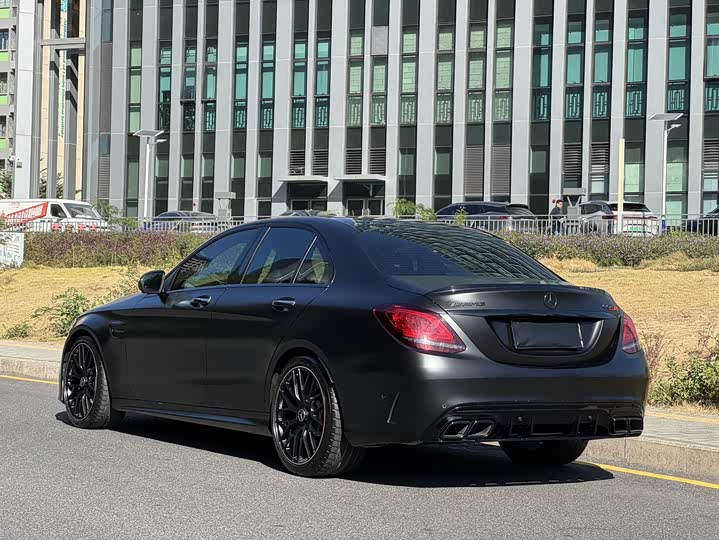 Фото 4 - Mercedes-Benz C-Class AMG