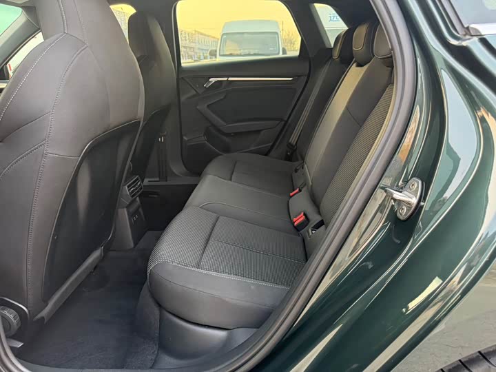 Фото 11 - Audi A3