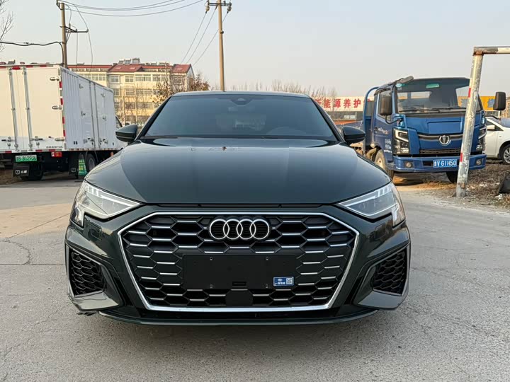 Фото 2 - Audi A3