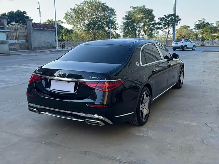 Фото 3 - Mercedes-Benz Maybach S-Class