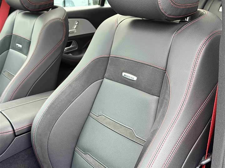 Фото 11 - Mercedes-Benz GLE-Class AMG