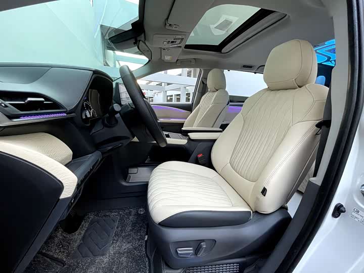 Фото 27 - Toyota Sienna