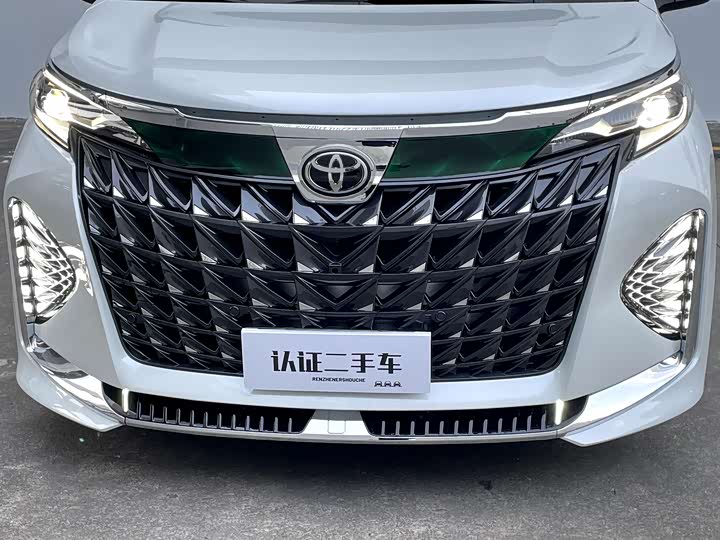 Фото 31 - Toyota Sienna