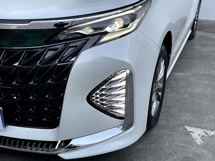 Фото 5 - Toyota Sienna