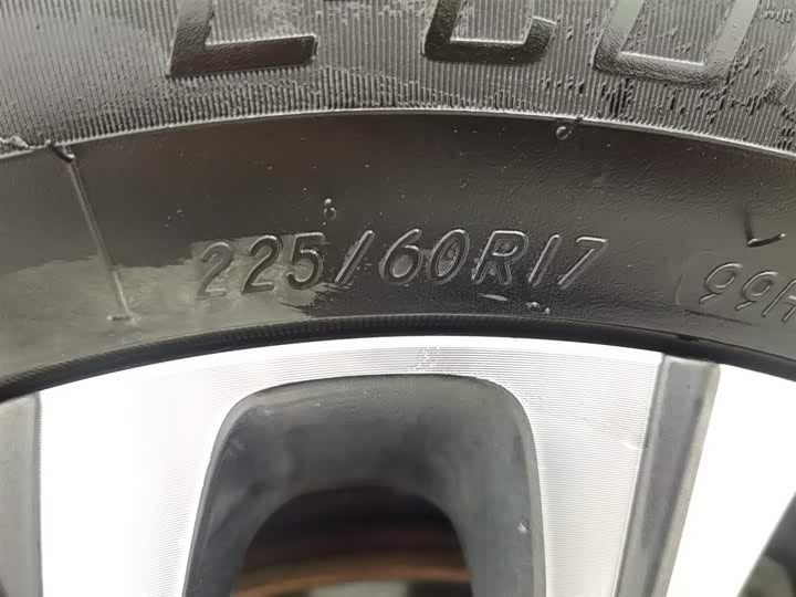 Фото 24 - Buick GL8 ES