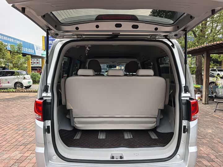 Фото 13 - JAC Refine M4