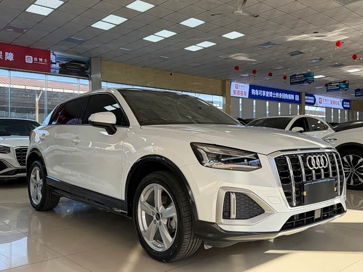 Фото 3 - Audi Q2L