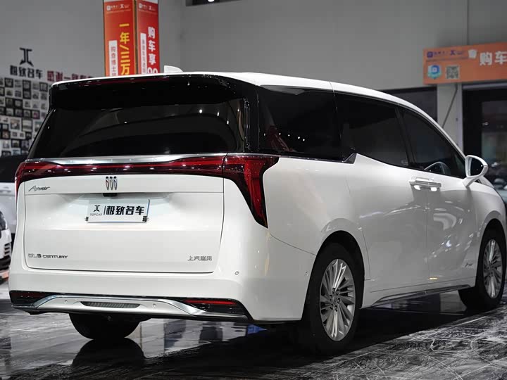 Фото 7 - Buick GL8 Century