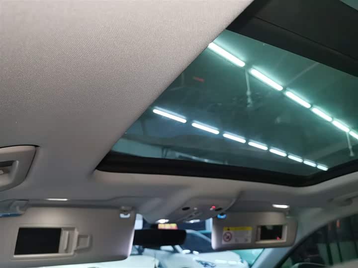 Фото 18 - Audi Q3