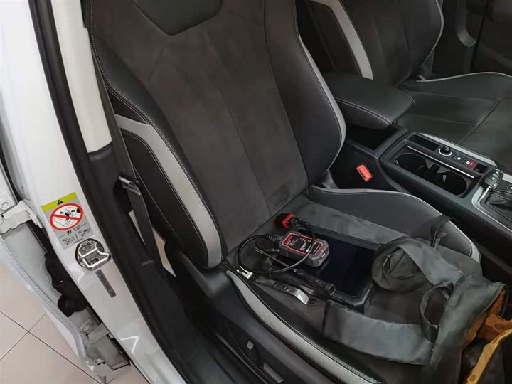 Фото 25 - Audi Q3