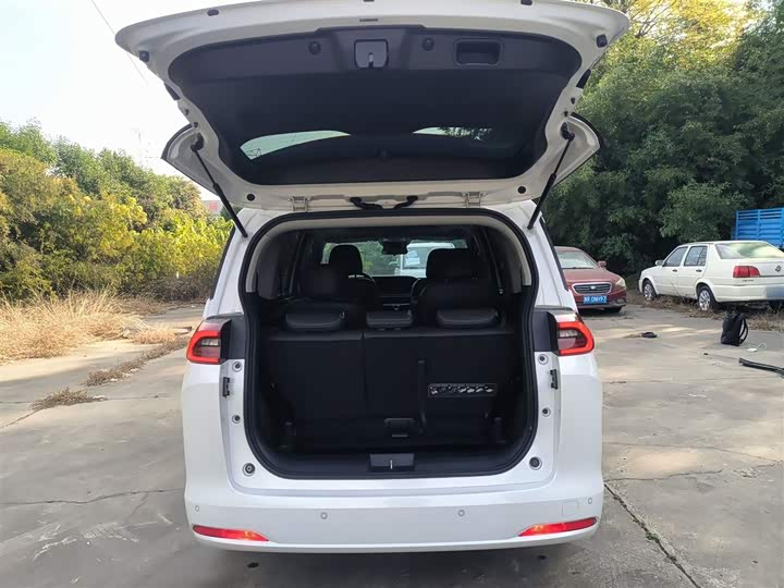 Фото 18 - GAC Trumpchi M6