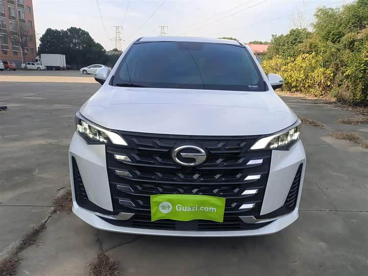 Фото 2 - GAC Trumpchi M6