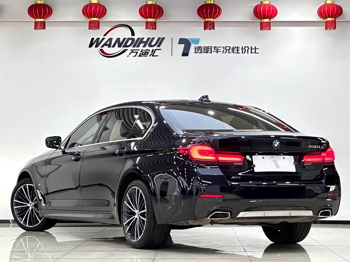 Фото 9 - BMW 5 Series