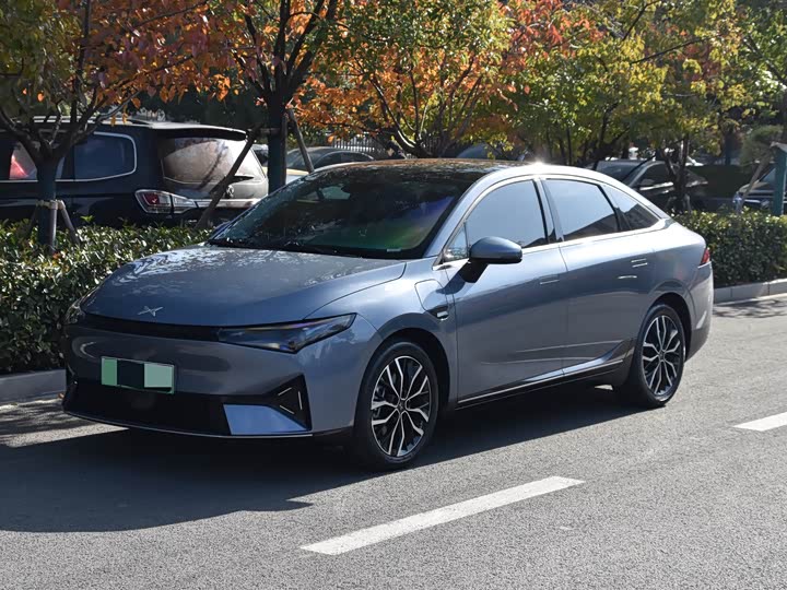 Фото 1 - XPeng P5