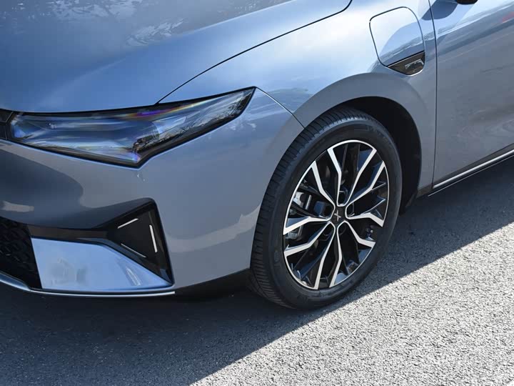 Фото 6 - XPeng P5