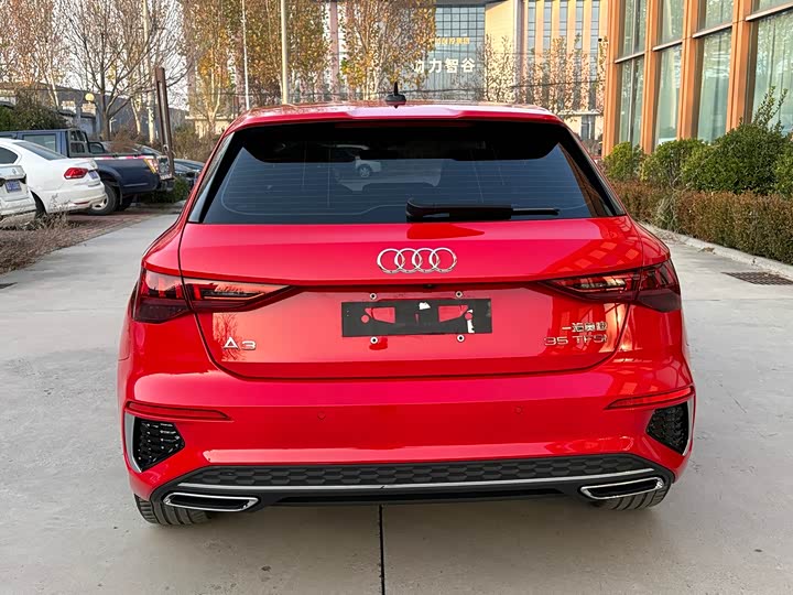 Фото 12 - Audi A3